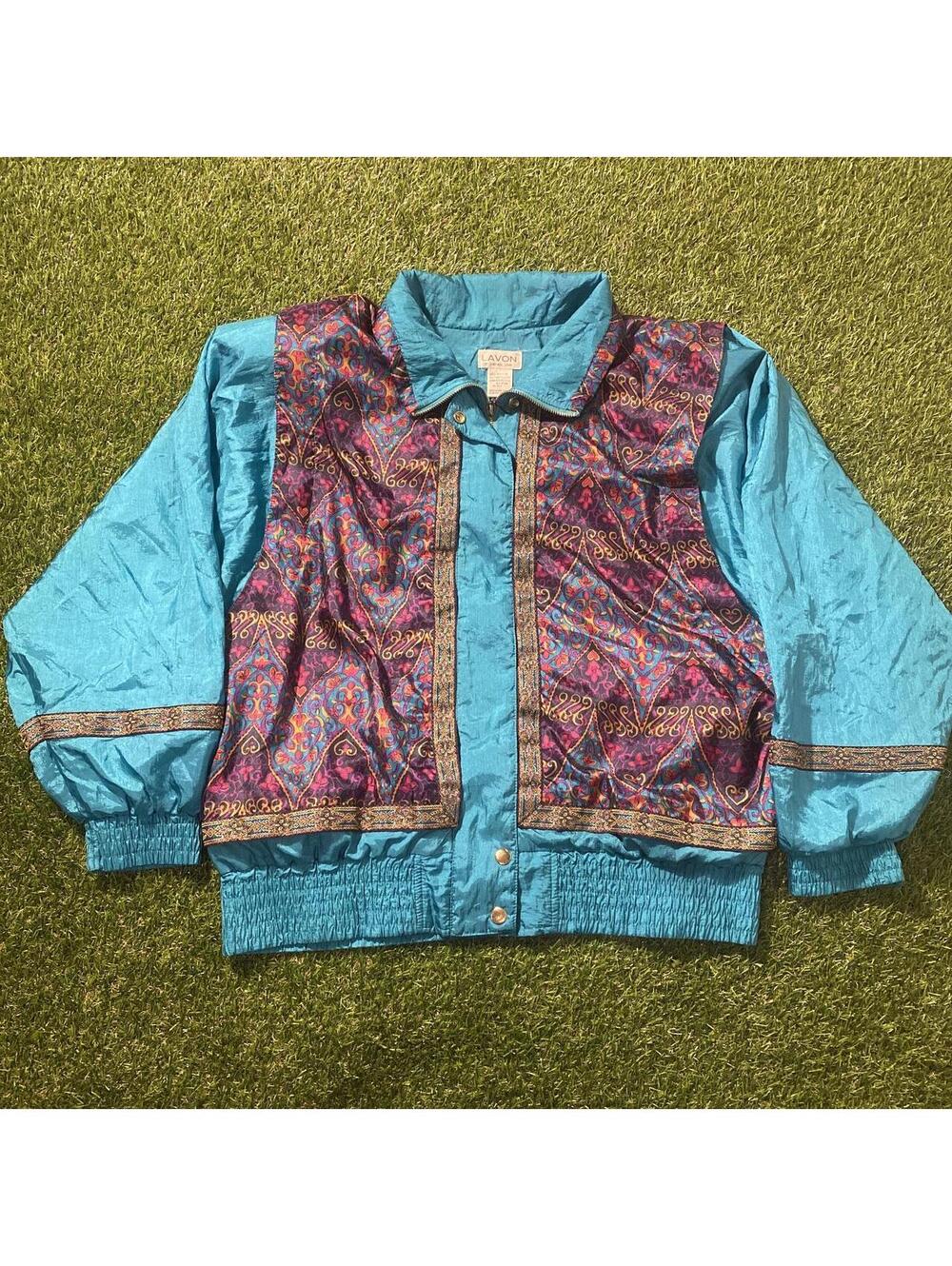 Vintage 90’s Lavon Patterned Blue windbreaker jacket